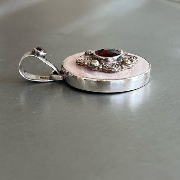 Pink MOP and red garnet necklace - Picture 7 of 10